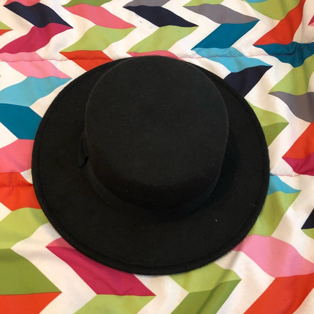 Black hat